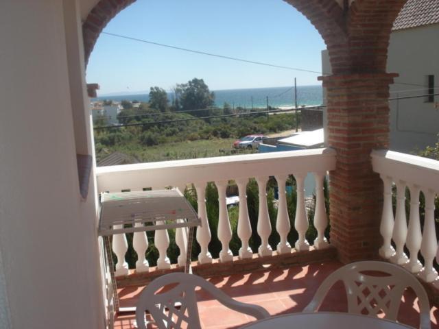 Apartamentos Bolonia Paraiso Habitación foto